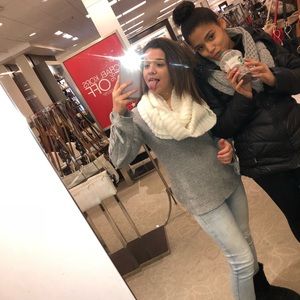 Meet your Posher, Soraya